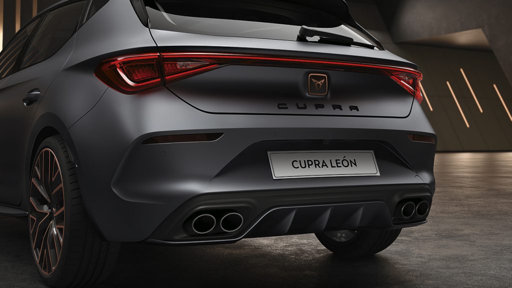 CUPRA León 2021 en México - exterior posterior escapes dobles