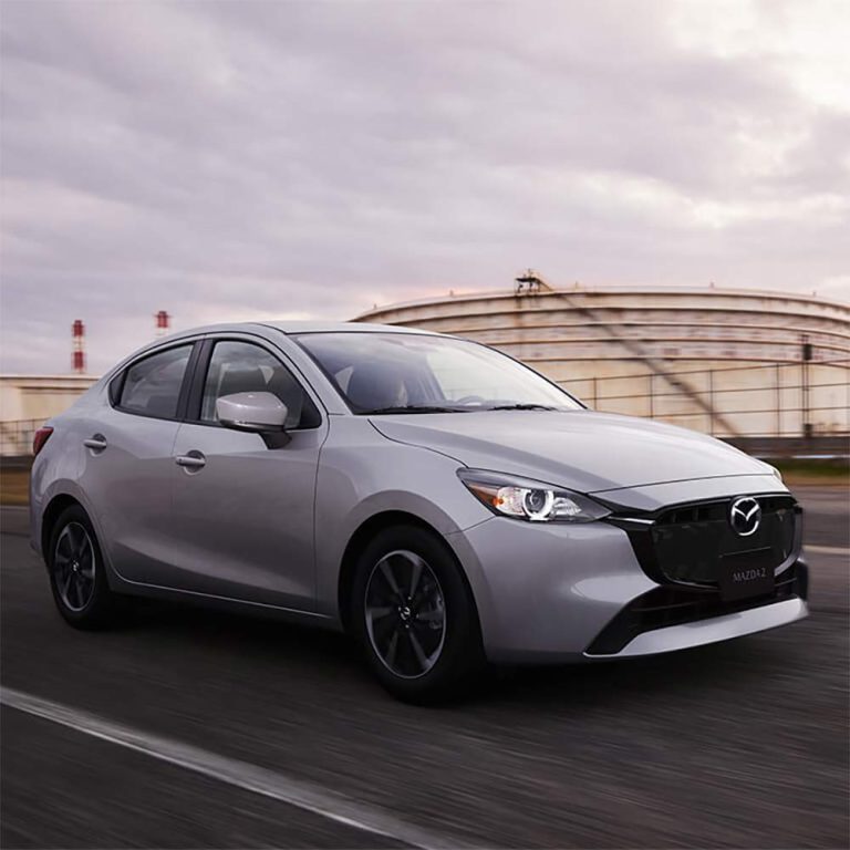 Mazda 2 Sedán 2024 en México llega renovado, precios y versiones