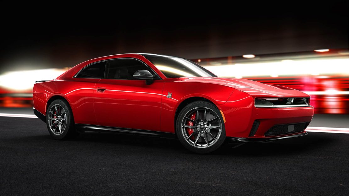 Dodge Charger 2024 eléctrico color rojo lateral Autos Actual México