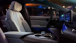 Cadillac OPTIQ 2025 diseño interior - consola central, asientos frontales