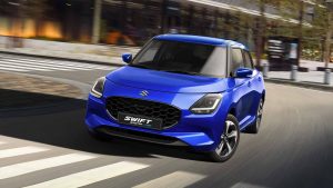 Suzuki Swift Boostergreen 2025 en México - diseño exterior color azul en calle parte frontal