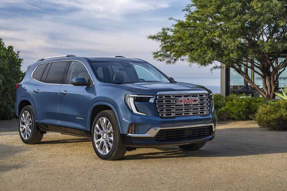 GMC Acadia 2024 parte exterior frontal y lateral