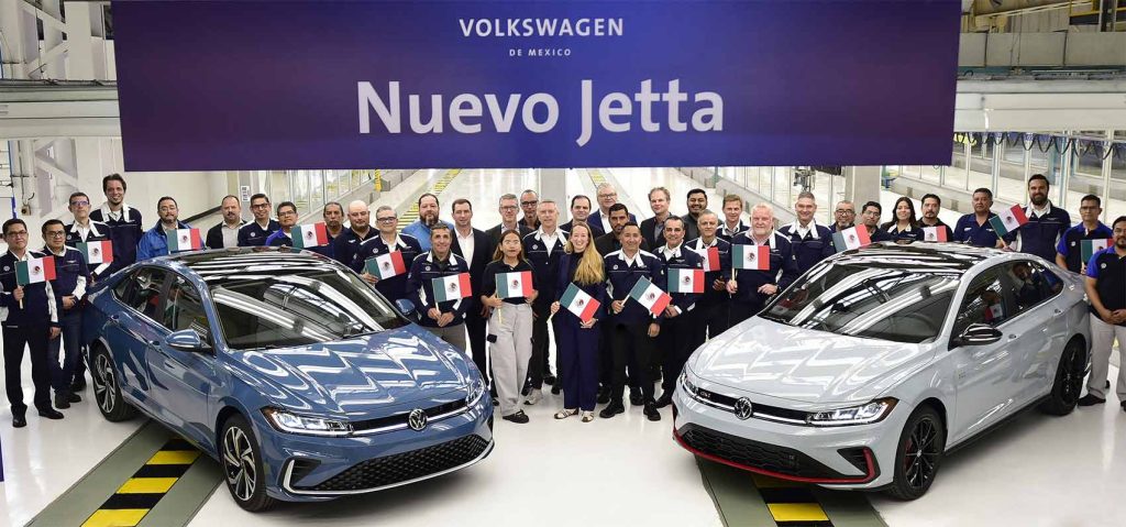 El Nuevo Jetta 2025 pronto en México: inicia producción, primeros autos en salir de la planta