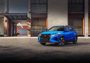 Nissan Kicks Play 2024, exterior, color azul