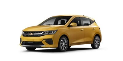 Chevrolet Aveo Hatchback 2025 en México: exterior color amarillo Hello Yellow