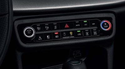 Fiat Pulse 2025 en México: interior, controles de aire automático, intermitentes