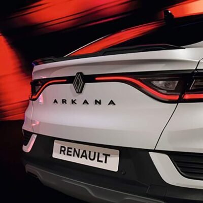 Renault Arkana 2025 en México: diseño exterior parte trasera, faros LED, emblema y defensa