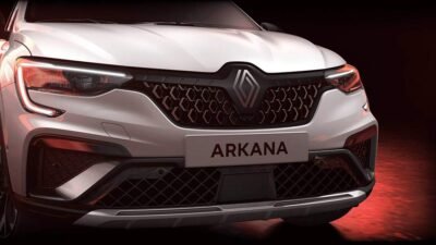 Renault Arkana 2025 en México: diseño exterior deportivo en color blanco, frente, parrilla y emblema