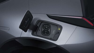 Zeekr X 2025 en México, diseño exterior, carga eléctrica conector