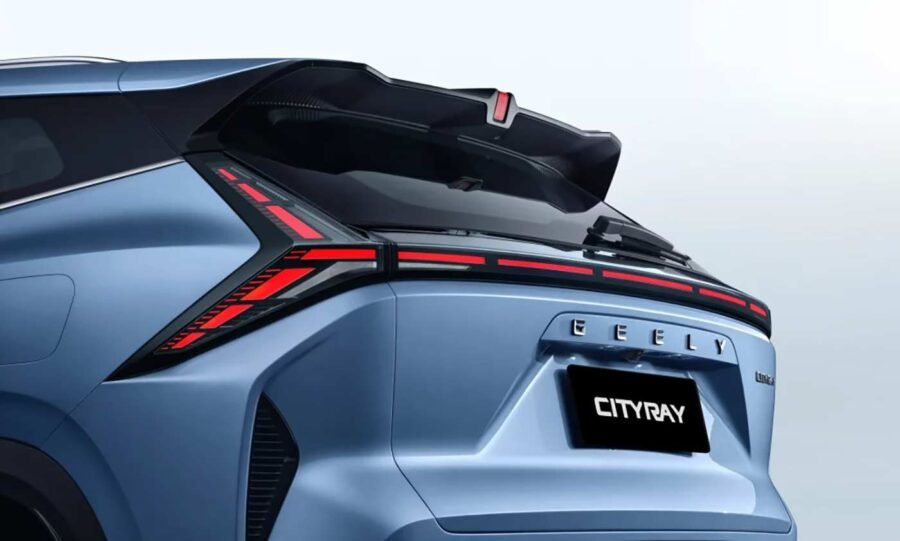 Geely Cityray 2025 en México, diseño exterior, alerón trasero, luces posteriores, luz stop