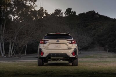 Subaru Crosstrek Hybrid 2026, diseño exterior, parte traserta 