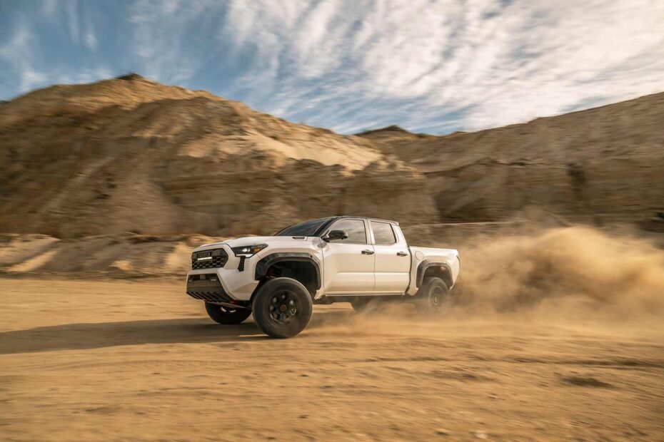 Toyota Tacoma 2025 llega a México edición tope de gama off road