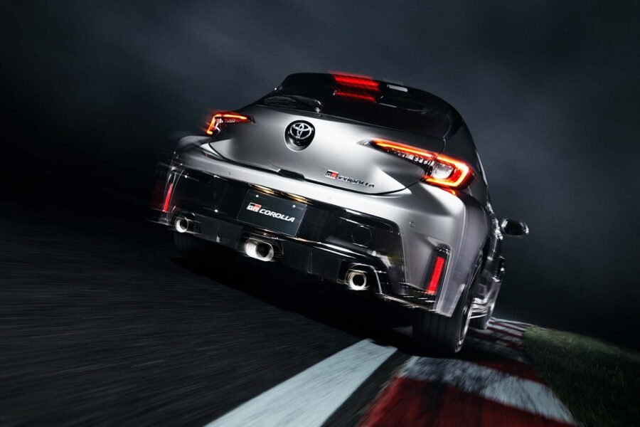 TOYOTA GAZOO Racing GR Corolla evolucionado 2025 - Diseño exterior, posterior