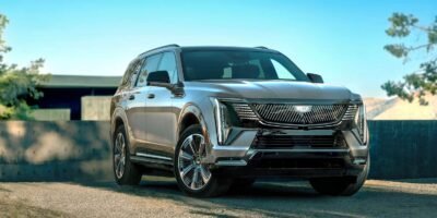 Cadillac presenta la totalmente eléctrica ESCALADE IQL 2026